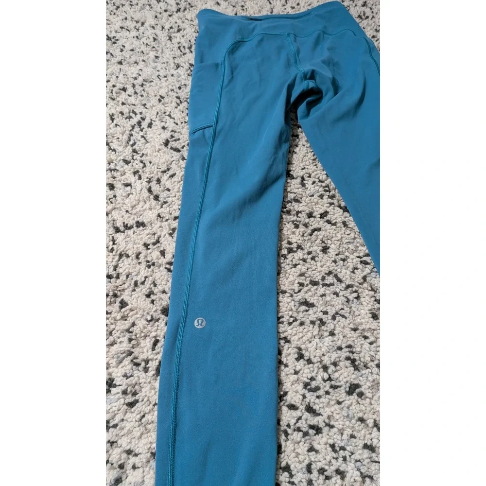 Lululemon Speed Up Mid-Rise Tight 28